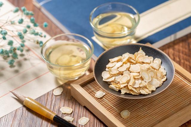 糖尿病人每天吃一点西洋参，对血糖究竟是好是坏？研究给出了答案