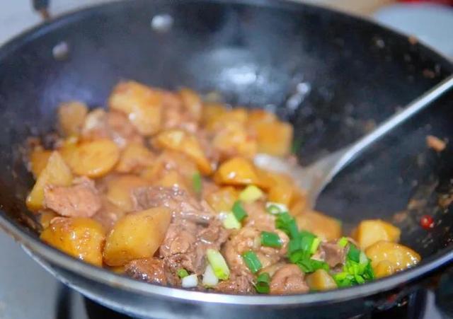 建议中老年人：退休后不管有钱没钱，4样食物要多吃，常吃少生病