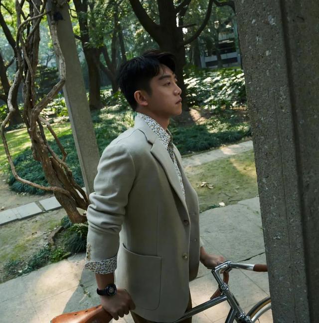 上海疫情下的明星：孙俪蔡少芬互帮互助，郭敬明独自排队做核酸