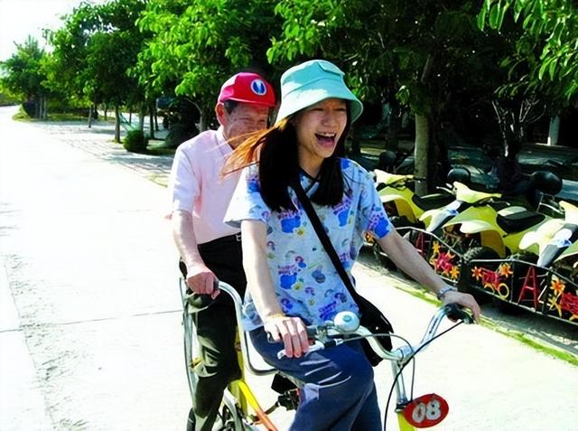 杨振宁原配杜致礼：出身名门的顶级名媛，子女们感谢翁帆的付出