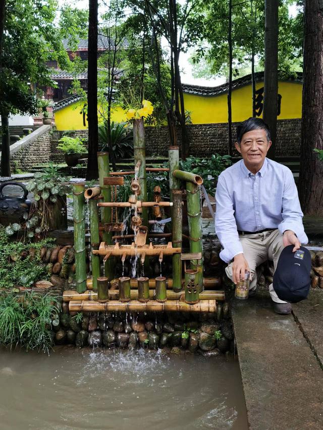 「遇见」· 石羊垅的金银藤花