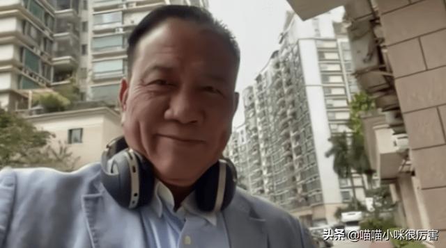 年轻时帅气无双，老了却丑的各具特色，这5位男星，好可惜