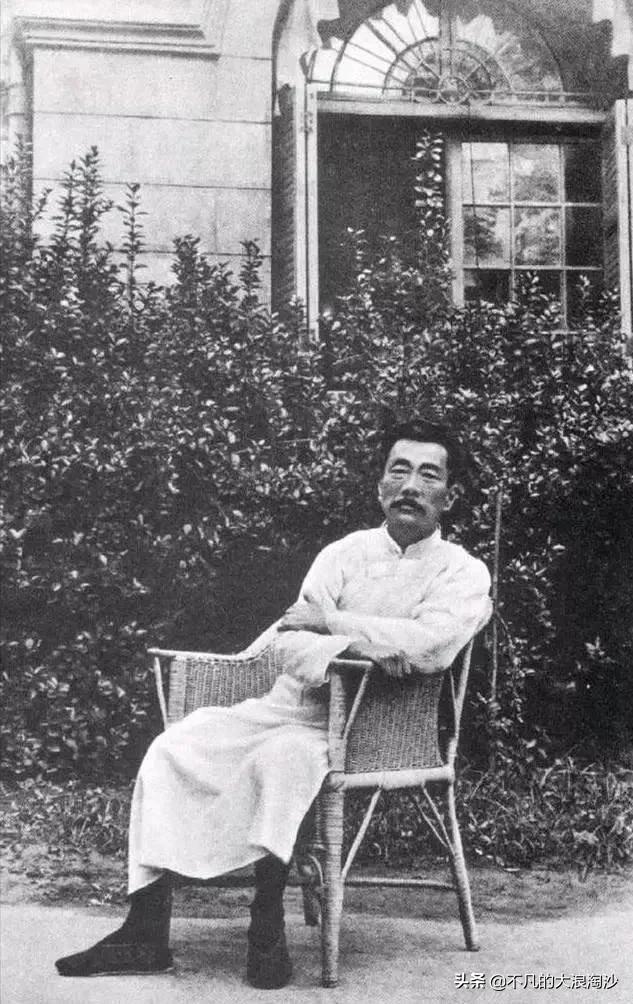 鲁迅：他和弟弟打架，晚年从来不和睦。他对周作人评价是准确的