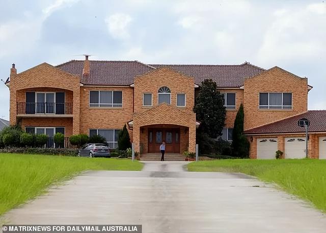 悉尼最牛“钉子户”坚决不卖自家豪宅，被住宅区包围，估价4000万