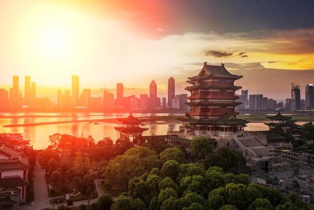 万里长江，险在荆江：这里为何号称中国“龙腰”？
