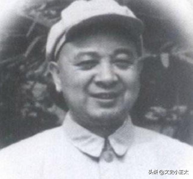 1955年授衔结束，台下还站着一人，周总理问他原因：没念到我名字