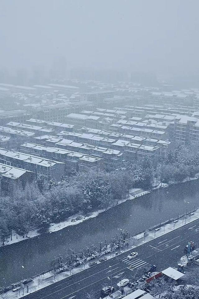 人生，最怕的就是久别重逢