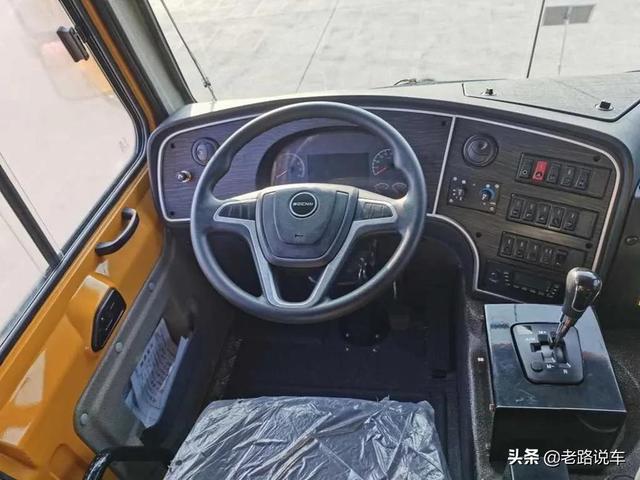 宇通电动矿用自卸车