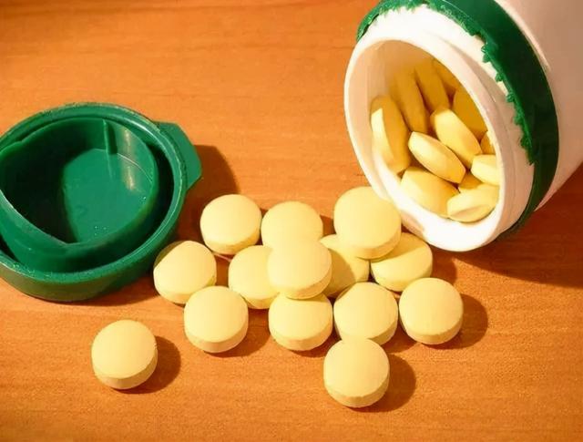 沙坦类降压药天天吃，忽略这4点，可能会有风险