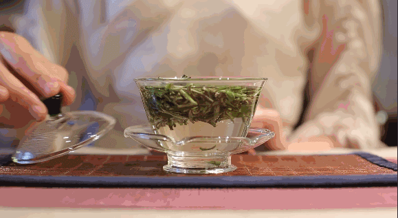 绿茶拥有9大保健功效，但这4类人要注意