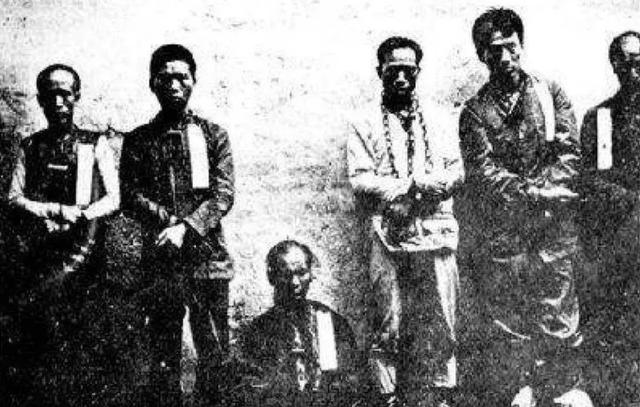 林觉民的遗书路上被抢，强盗看完后跪地痛哭，一路护送对方逃亡
