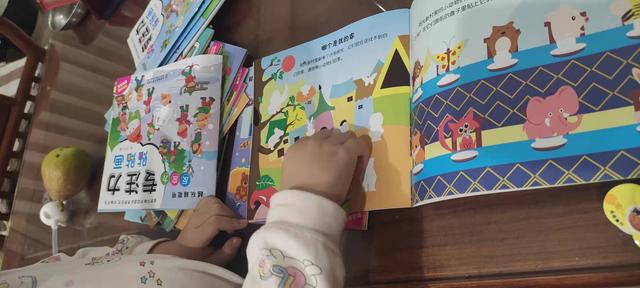 老校长带孙子遭嫌弃，娃上学后超强专注力替爷爷正名，儿媳妇道歉