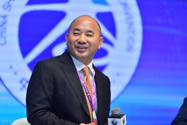 曹德旺获终身成就奖，年度影响力企业领袖新鲜出炉，有熟悉的吗？