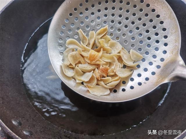 宅在家，缺少运动，隔三岔五吃这个菜，清淡脆嫩，帮助消化不上火
