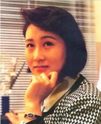 不会短道速滑的不是好演员？张凯丽的完美人生也曾险些留下污点