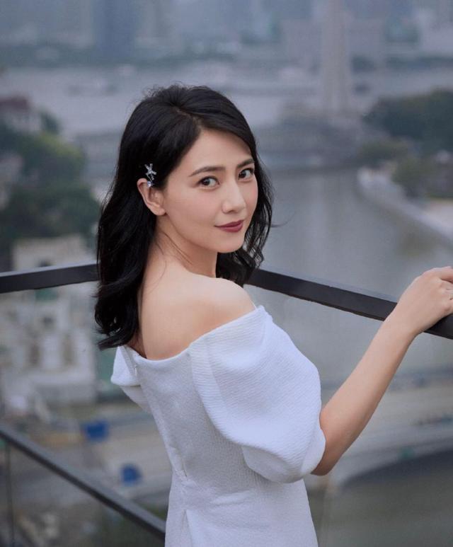 高圆圆卷发发型图片高圆圆卷发发型图片大全