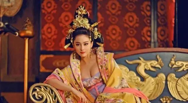 李治为何对武则天念念不忘，他们真在李世民活着时就相爱了吗？