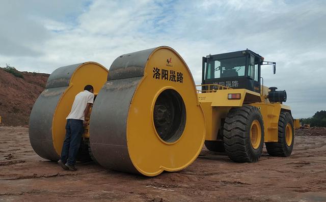 梅花碾冲击压路机的用途梅花碾冲击式压路机是什么