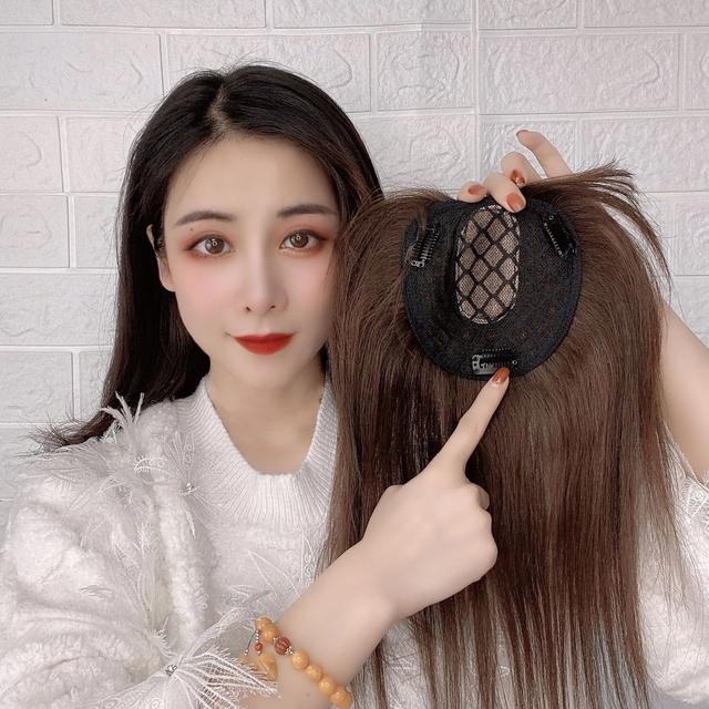 40岁 头顶的头发都白了 不想染发 有啥好办法白发变黑发吗 酷生活网