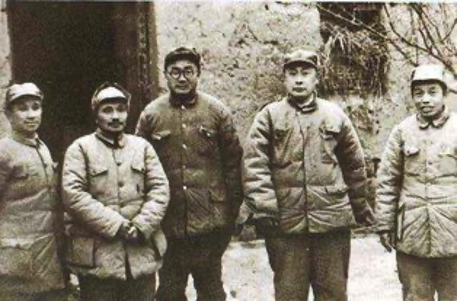 陈毅逝世后，粟裕果断调动张茜的工作，还对她说，小鲁交给我