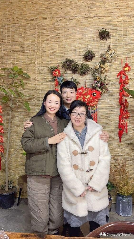 脑瘫诗人余秀华：花15万离婚，等27年终于睡到对的人