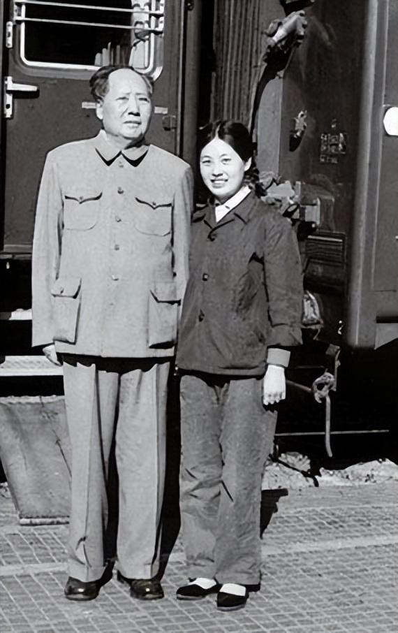 周恩来去世之前，给毛主席的最后一封信，都写了什么？
