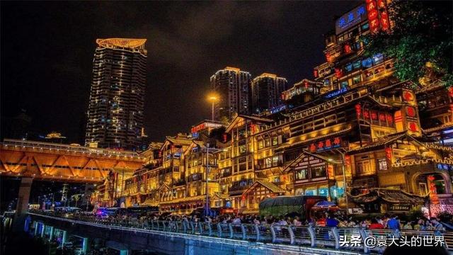 重庆旅游景点排行榜前十名(重庆旅游必去十大景点推荐)-天晟网