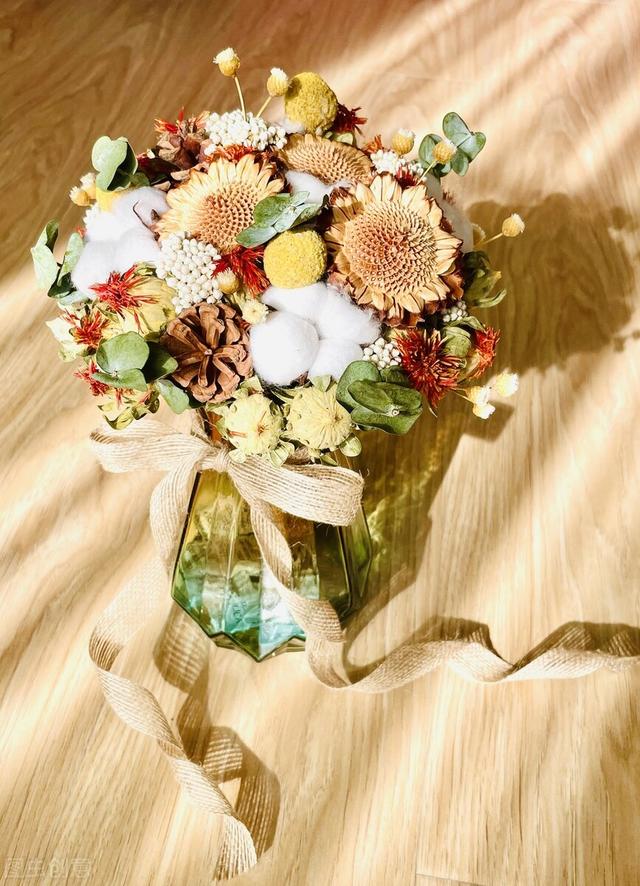 花卉壁紙 人間春已晚 花間歲月新 Zh中文網