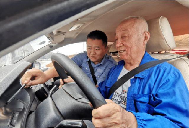 4月1日以后，驾驶证这“3大”调整，让老年人考驾照更方便、简单