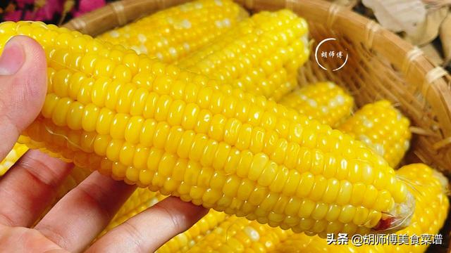 建议中老年人：少吃猪牛羊肉，这4种食物该吃就得吃，别太心疼钱