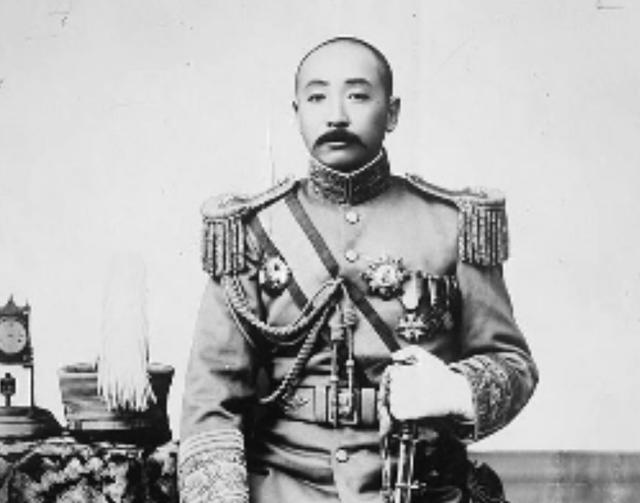 皇姑屯爆炸后，张作霖的五姨太做了什么？让东北沦陷推迟三年