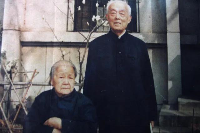 “北大终身教授”99岁季羡林养生秘诀：5个偏方，福寿安康