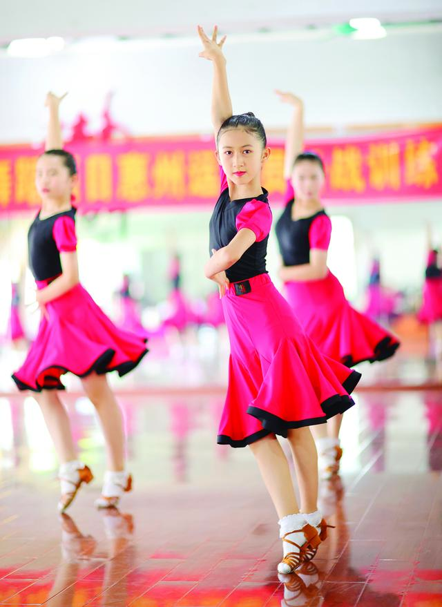 惠州跳舞机(惠州跳舞机比赛)-天晟网