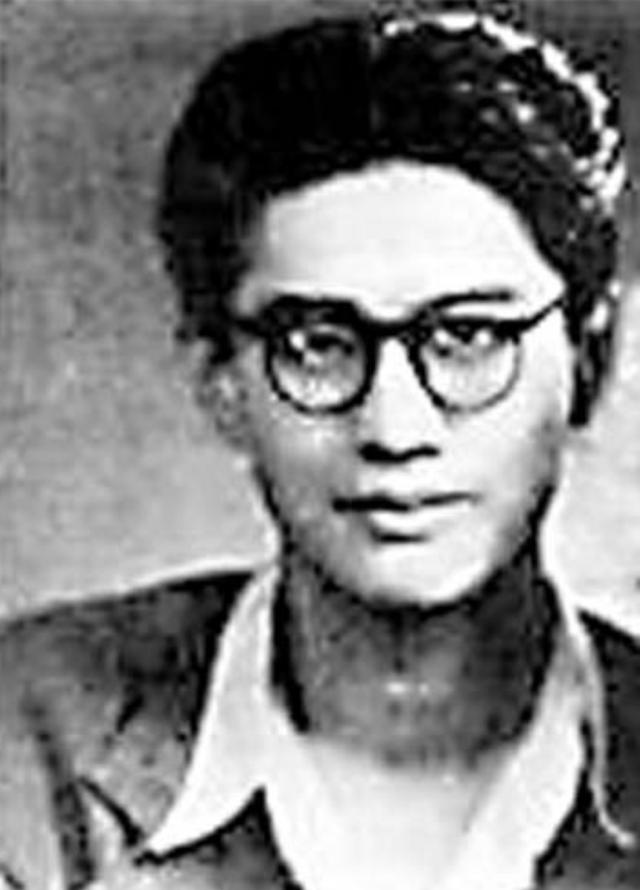1983年乔冠华去世，临终前希望与妻子死后合葬，章含之为何拒绝？