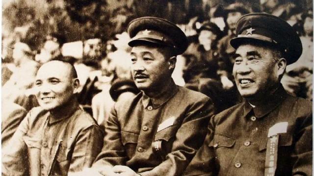 起点最高的元帅贺龙，指挥能力出色，为何在解放战争中不见踪影？