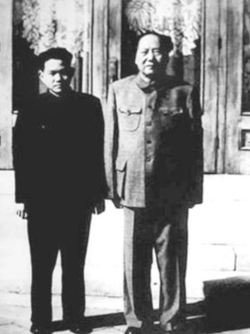 毛主席托人邀李连成回中南海过年，见面后主席：你是不是把我忘了