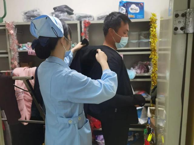 同心抗“疫情”，关怀显温情！南昌大学二附院肿瘤科关爱患者纪实