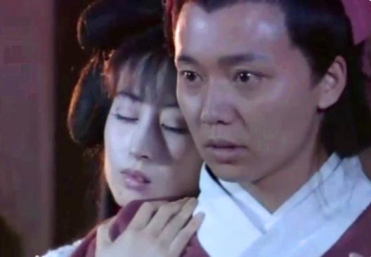 接烂剧、装少女、敷衍观众，这些曾经的好演员，也为“钱”折腰了