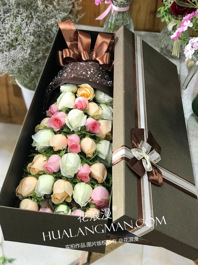 33朵玫瑰花语