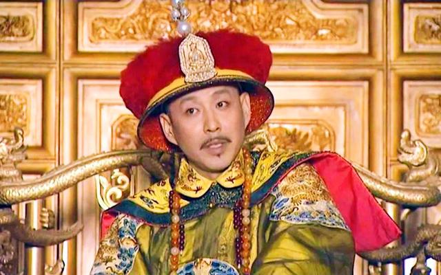 清朝12帝中，为何康熙被认为是最突出的？毛泽东：康熙有三大贡献