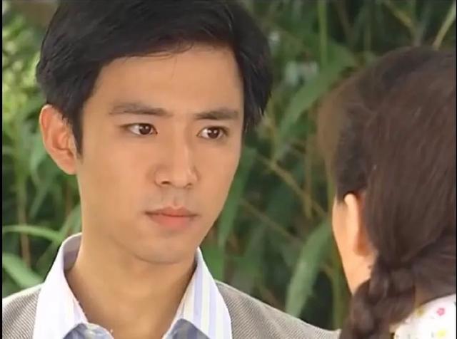 "尔豪"变硬汉,老婆是母亲学生演过《知否》!最红时甘愿为妻子隐退