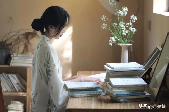女人活得慢一点，让自己活得更加从容优质