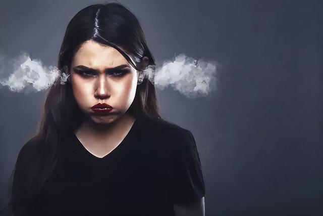 吃鸡蛋会提高心血管患病的风险？医生：保护心血管，多注意这几点