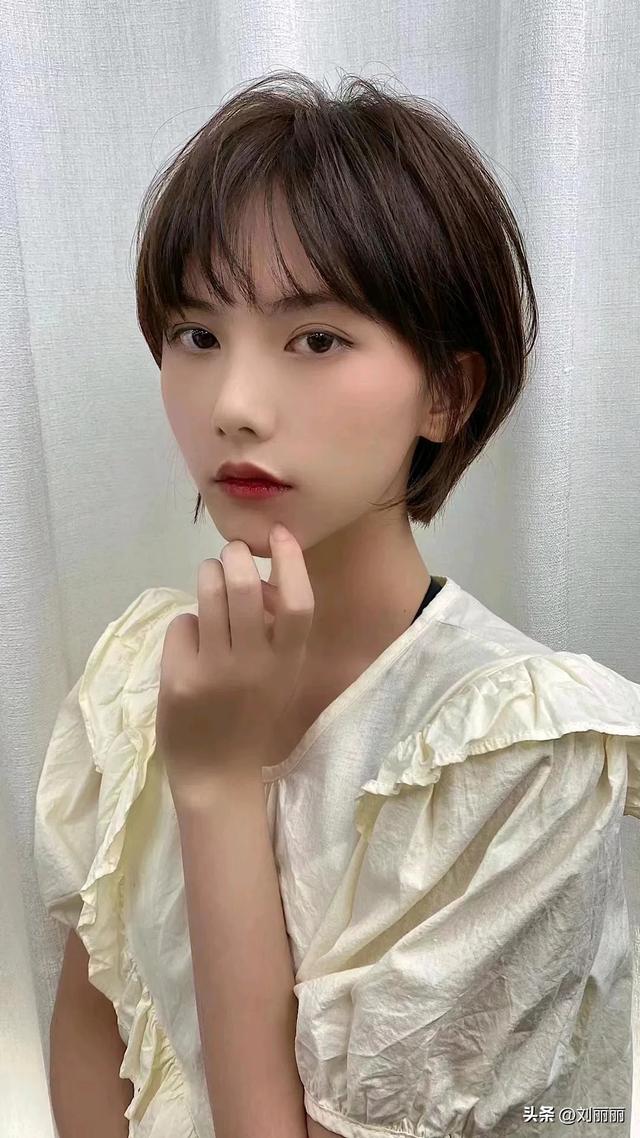 现在最流行什么发型,这是当下最流行的发型(今年新出这4款发型)