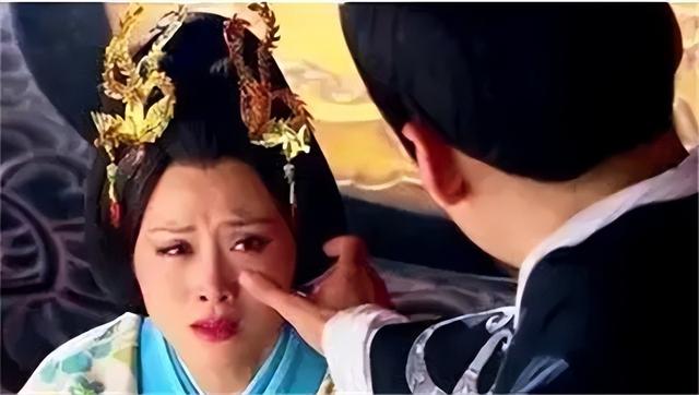 汉武帝临终前，看了一眼爱妃，叹息道：太美了，赐死吧