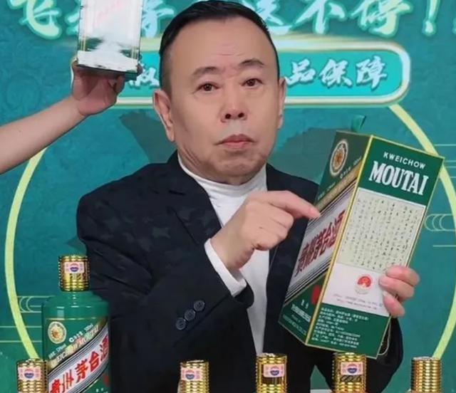 被点名批评的65岁潘长江，是时候该收手了