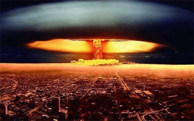 中国首枚原子弹爆炸成功，毛主席却要求先通知日本，这究竟是为何