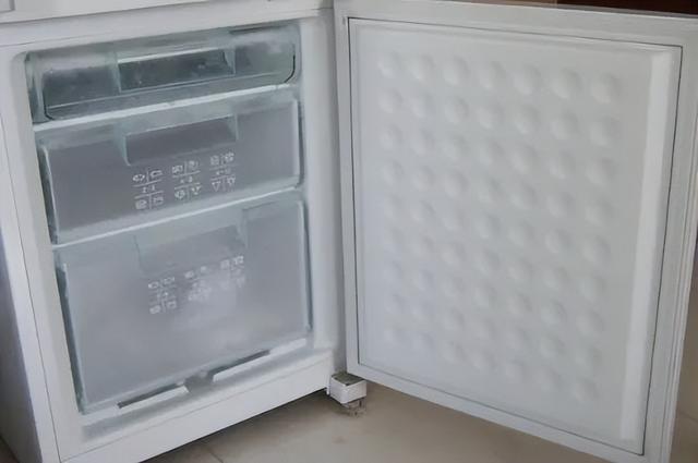 关于冰箱制冷的小妙招（冰箱制冷差还耗电）(9)