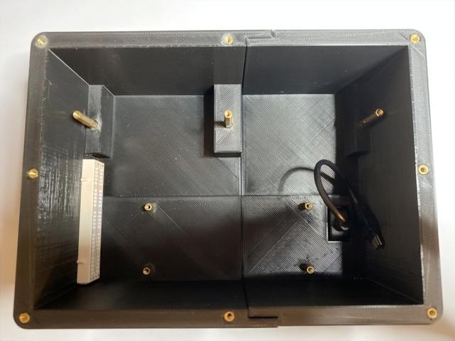 DIY—使用放射性物质产生量子随机数