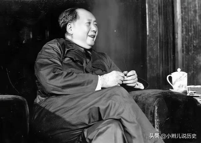 她16岁与毛泽东成为忘年交，20岁抢走主席半支烟，却成为唯一纪念